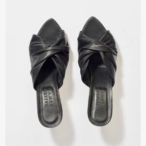 COPY - The Knot Heel